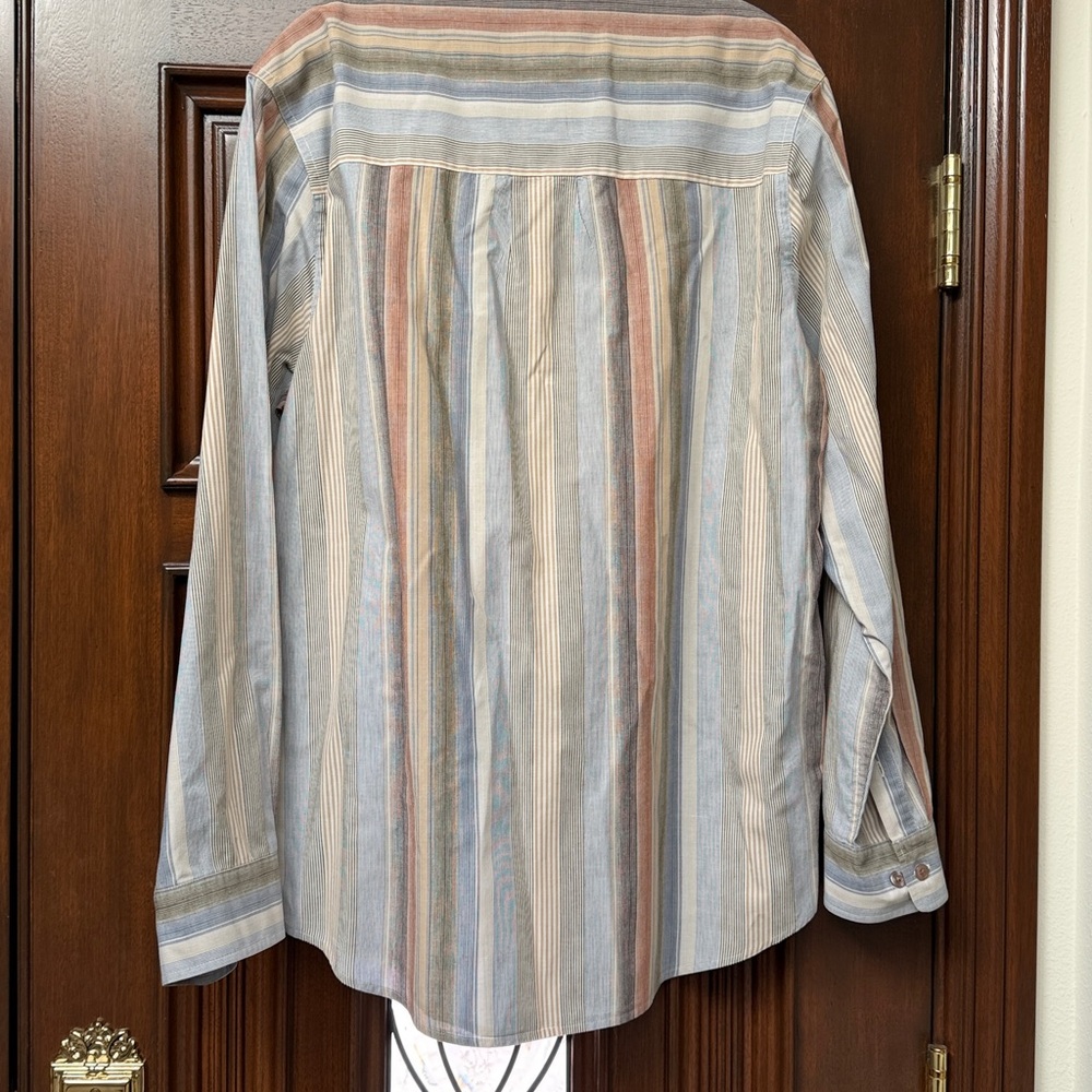 Sixty Six Eleven Button Down Embroidered Shirt, Long Sleeve Tapered Fit - Picture 5 of 7